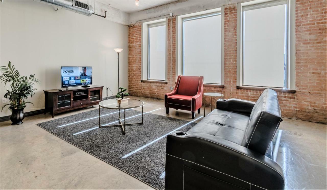 Regal Stays Corporate Apartments - Downtown Dallas Eksteriør bilde