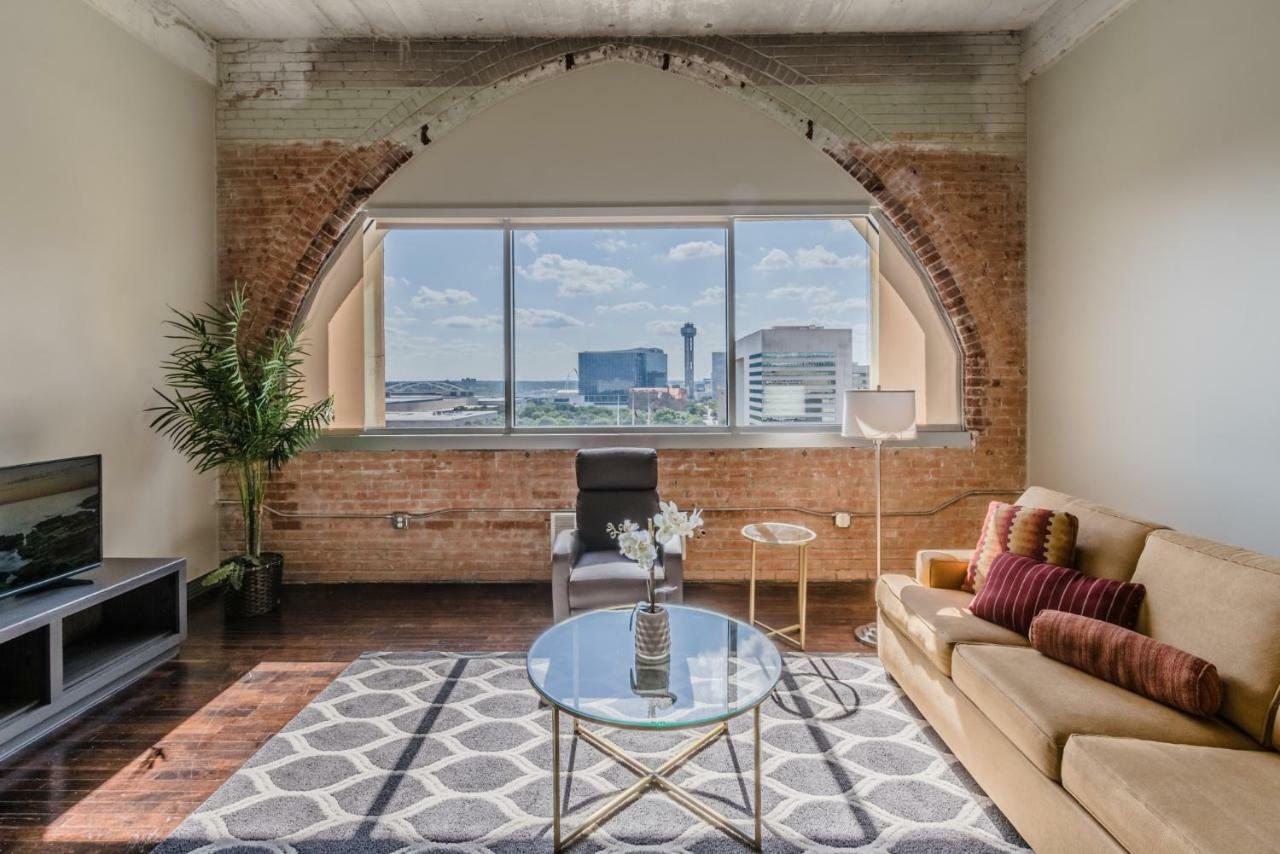 Regal Stays Corporate Apartments - Downtown Dallas Eksteriør bilde